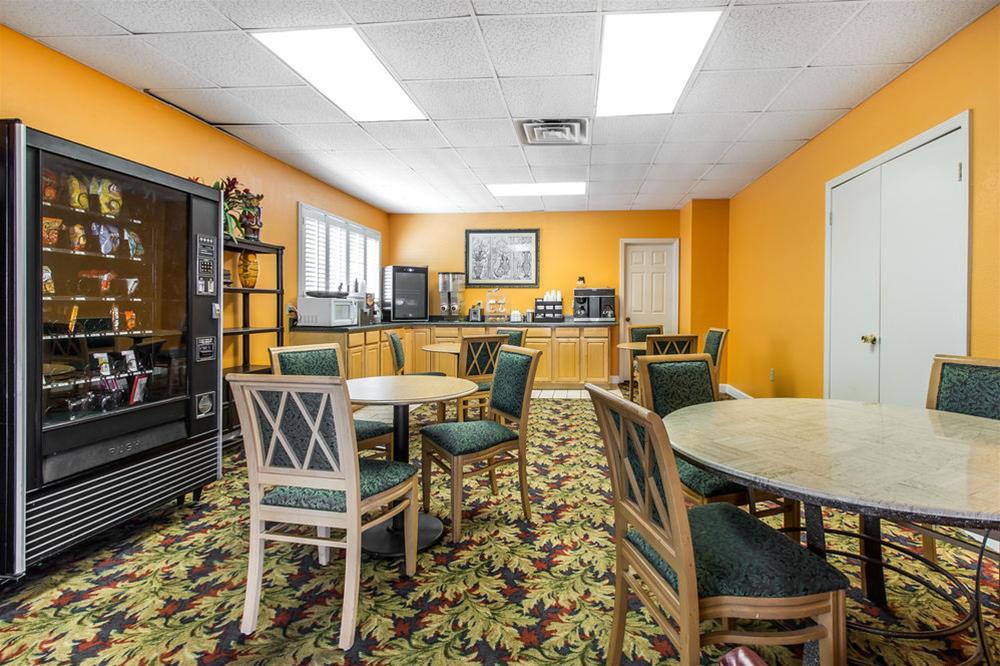 Econo Lodge Knoxville Exteriör bild